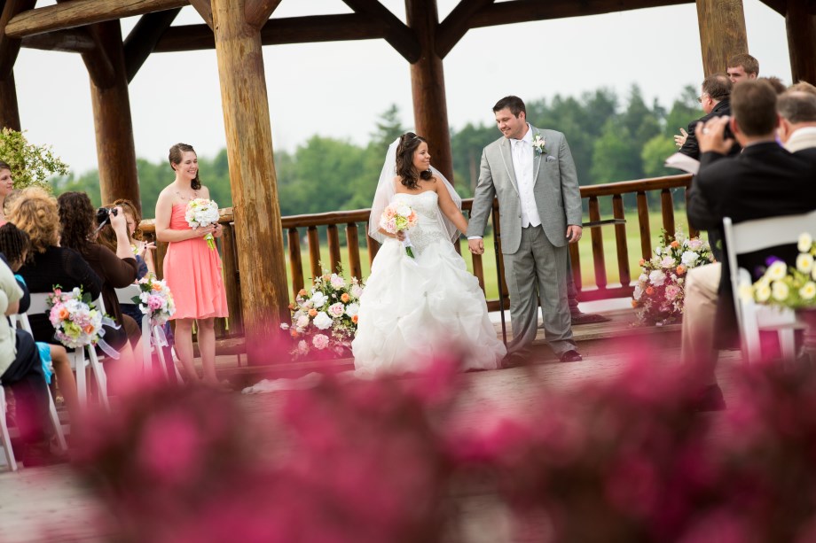 Newly married couple at the Solitude Links gazebo